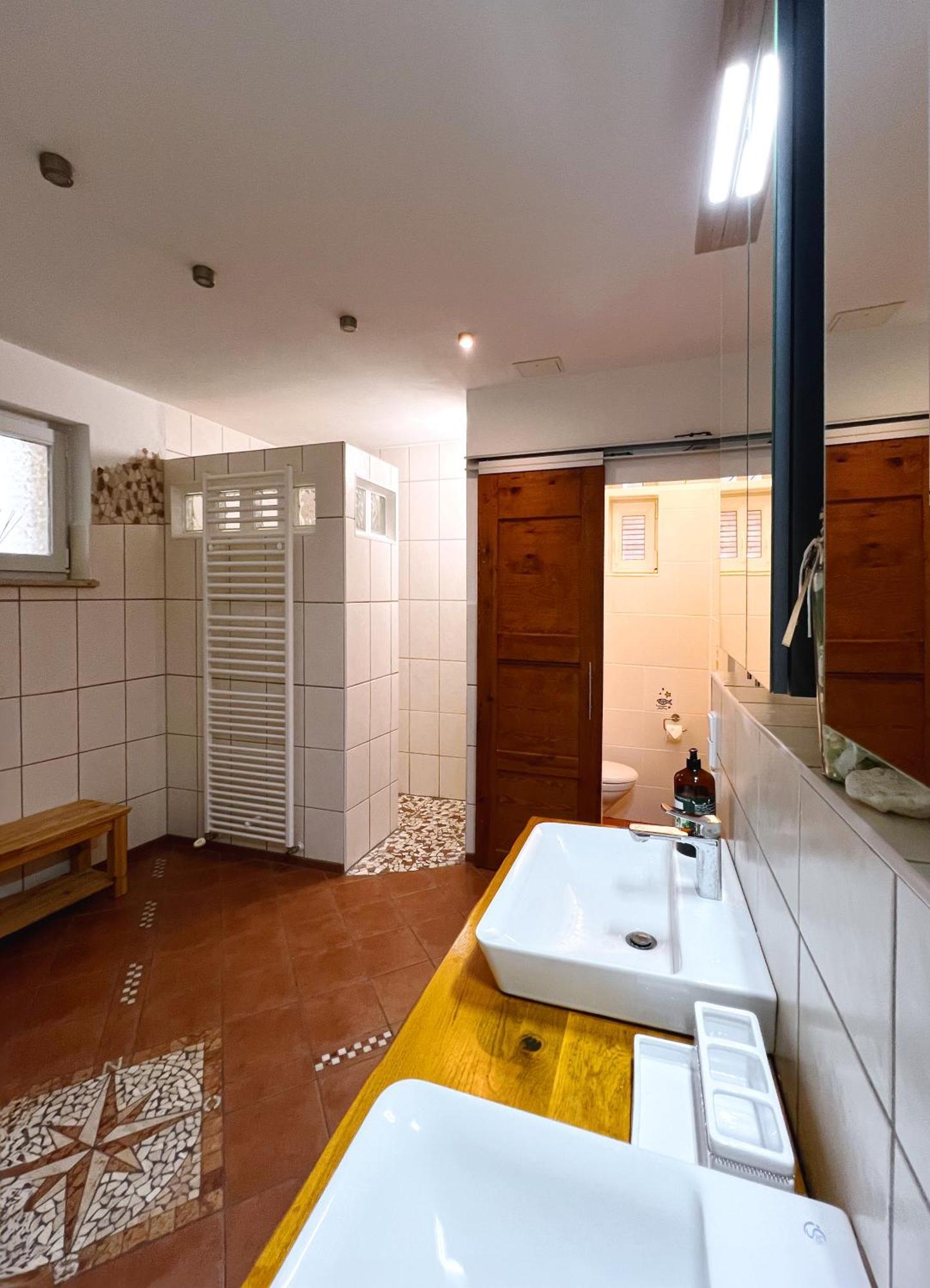 Haus Am Berzdorfer See - 3 Schlafzimmer - Ganzes Haus Zur Alleinnutzung - Terrasse - Hochwertige Ausstattung Görlitz Екстериор снимка